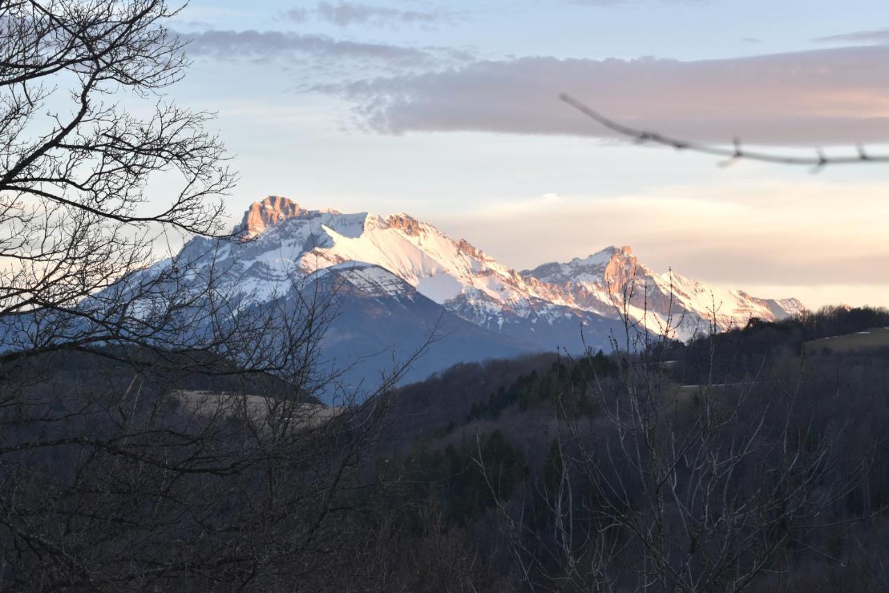 Au Printemps Japonais, Petit Train De La Mure, Parc Des Ecrins Pierre-Chatel