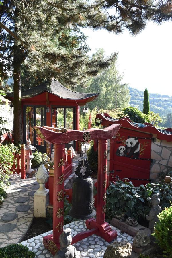 Au Printemps Japonais, Petit Train De La Mure, Parc Des Ecrins *